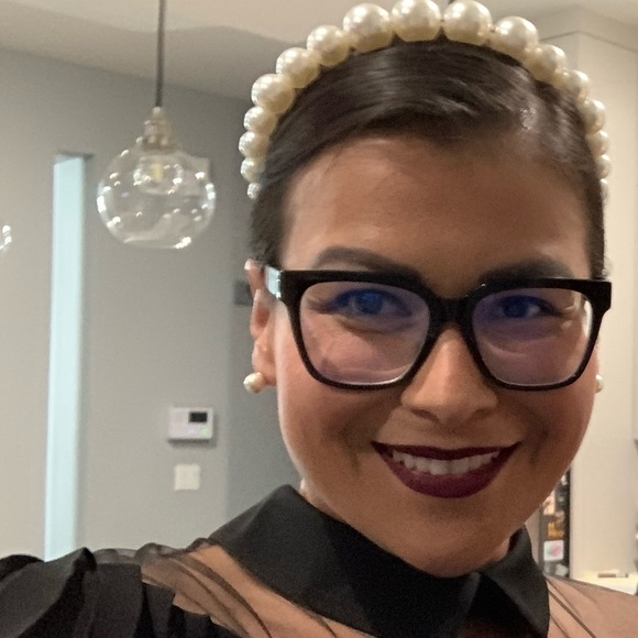 Meet your Posher, Rosa - Picture 2 of 2